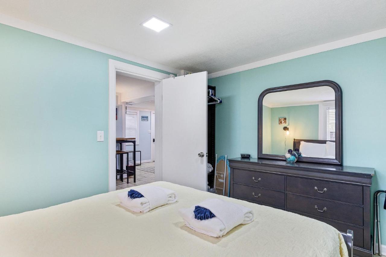 23 Center St - Sunny Side Down - Downstairs Apartment Folly Beach Eksteriør bilde